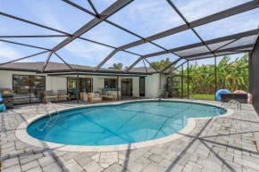 Gulf Access, Heated Pool, Bicycles - Villa Ruby's Coastal Getaway